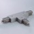 MINITRACK Spojka pro 1-fázové lišty, tvar T, levý napájecí zdroj, materiál PVC+kov, povrch šedostříbrná, 230V, IP20, tř.1, rozměry 18x65x171mm