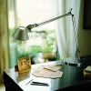 TOLOMEO MICRO LED Stolní lampa, ramena hliník leštěný, klobouk matný elox, 8W, LED, teplá 3000K, 410lm, 230V, IP20, l=max.690mm, ramena 370mm + 340mm, včetně základny d=170mm náhled 4