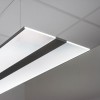 Závěsné svítidlo Závěsné svítidlo, povrch šedostříbrná, difuzor plast čirý, LED 49W, 4200lm, neutr 4000K, Ra80+, 230V, IP20, rozměry 435x1227mm, vč lank záv l=2000mm, sv nahoru/dolů náhled 2