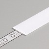 Difuzor nasouvací MALÝ VÝPRODEJ Nasouvací difuzor k profilu pro LED pásky, materiál polykarbonát PC/PP, povrch transparentní, propustnost 90%, rozměry 15,2x0,8mm, l=2000mm náhled 3