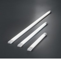 BAMBERK Světlo pod kuchyňskou linku, těleso plast, povrch bílá, difuzor plast opál, LED 4W/280lm, 8W/560lm, 12W/840lm, teplá 3000K, 230V, IP20, rozměry dle typu, vč. vypínače na tělese.
