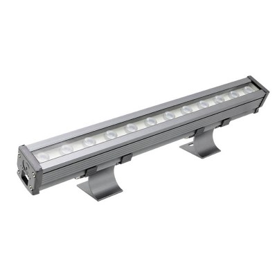 XFLOW Světlomet venkovní reflektor, materiál hliník stříbrná, krycí sklo tvrzené, LED 12W, 1520lm, teplá 3000K,UGR<7, 230V, IK08, IP65, vyzař. úhel 30°, Ra80, tř.1+tř.3, 54x110x500mm, vč trafa