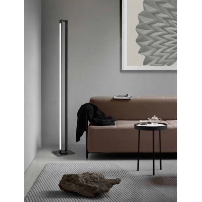 STRAU FL 27W CCT Stojací lampa, nast. směr svícení, těleso hliník, povrch černá, dif plast opál, LED 27W, 2495lm, přepín CCT teplá 3000K/neutr 4000K/denní 6000K, dotyk stmívání, 230V, IP20, 240x190mm, h=1610mm.